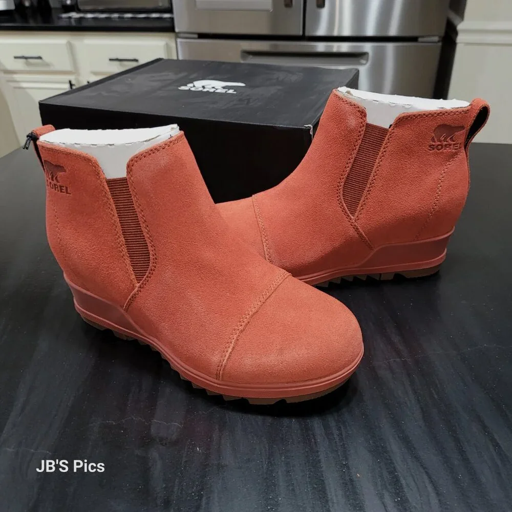 Sorel Evie Pull On Wedge Booties Warp Red Womens Waterproof Rain Boot BRAND NEW - Picture 2 of 15